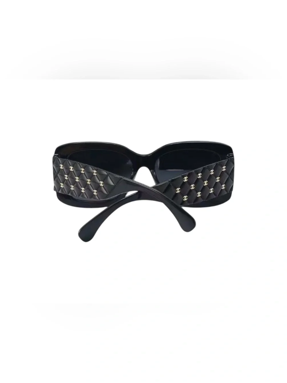 ☀️ChaneI Black Quilted Design Sunglasses with Multi- Gold- Tone Logos on Arms